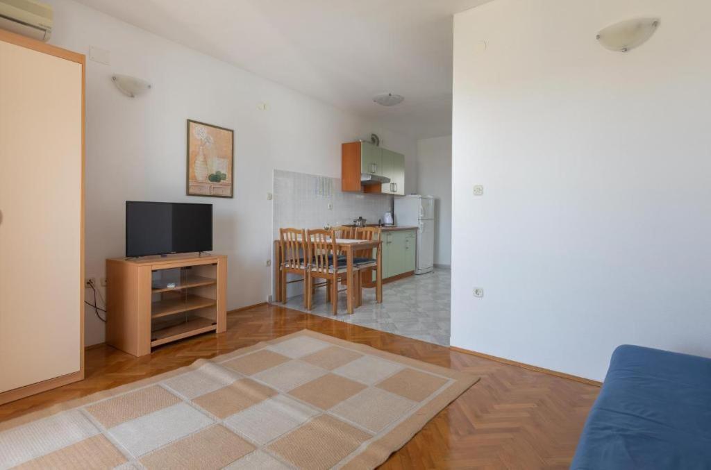 Apartmani Vela Tučepi Exterior foto
